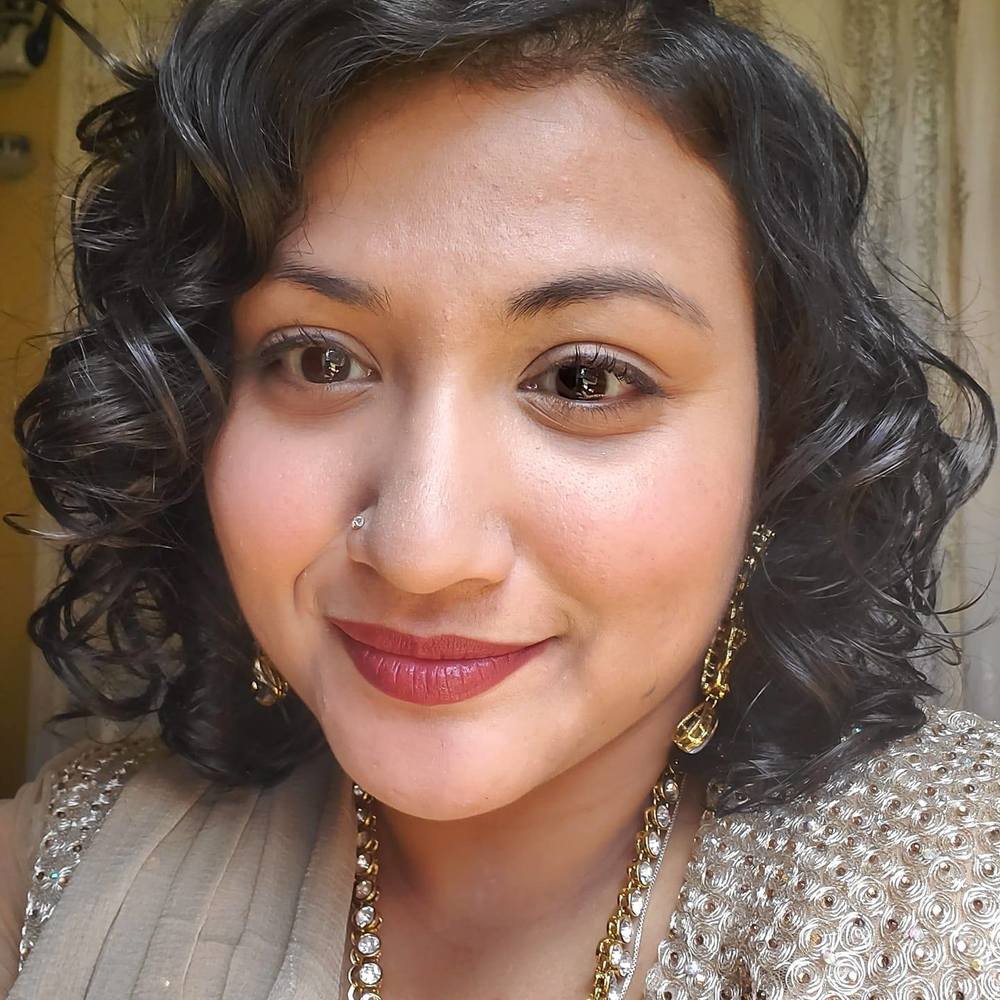 Meet your Posher, Nafisa